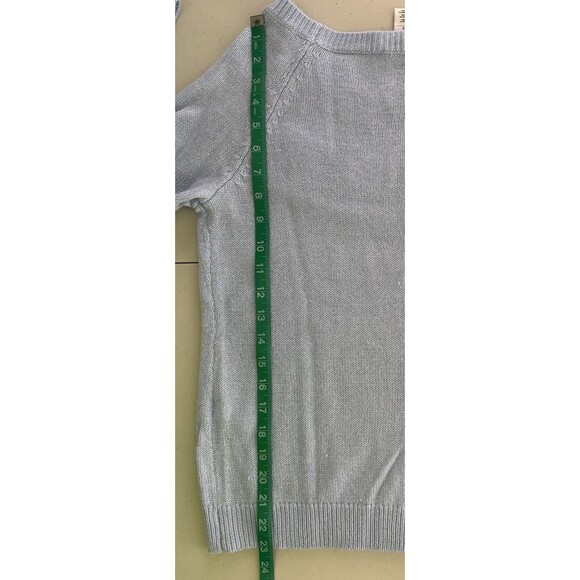 Women’s Light Blue Beaded Sweater Metallic Knit Shimmery Feminine Classic Sz Sm - Picture 9 of 9